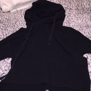 Cropped hoodie